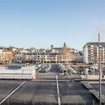 Port De De Gamme * Caen