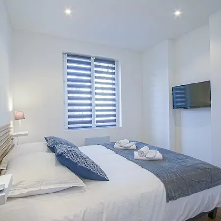 Port De De Gamme Caen